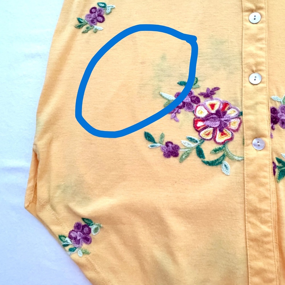 Figueroa & Flower Yellow Floral Embroidered Roll Tab Sleeve Button Down Top S - Picture 7 of 14